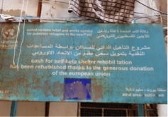 Affichages de l’UNRWA et de l’ONG Najdeh signalant l’ouverture de leurs programmes d’aide aux réfugiés Palestiniens de Syrie et aux familles libanaises hôtes dans le camp de Chatila Affichages de l’UNRWA et de l’ONG Najdeh signalant l’ouverture de leurs programmes d’aide aux réfugiés Palestiniens de Syrie et aux familles libanaises hôtes dans le camp de Chatila
