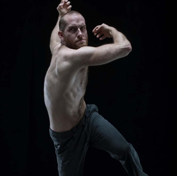 JOHN (2014) du DV8 Physical Theatre (Lloyd Newson). © Hugo Glendinning JOHN (2014) du DV8 Physical Theatre (Lloyd Newson). © Hugo Glendinning