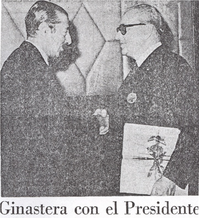 Alberto Ginastera (à droite) et le général Videla
