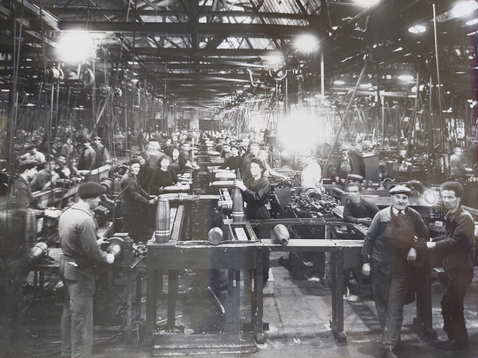 Chaîne de fabrication d'obus 