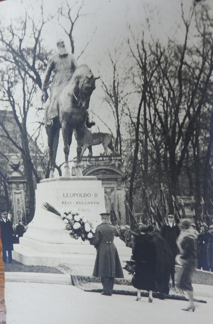 Inauguration de la statue équestre de Léopold II sur la place du Trône à Bruxelles