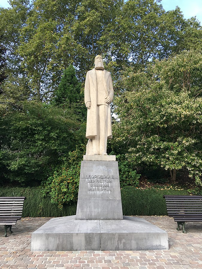  Léopold II jardin d'Ixelles