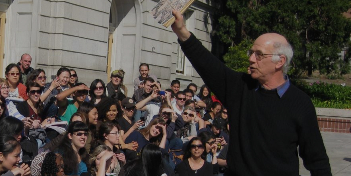  Michael Burawoy en interaction avec ses étudiant·es à Berkeley, par Ana Villarreal, UC Berkeley Sociology Department